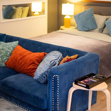 Luxury Apartment In The Prime Hollywood Location 로스앤젤레스 외부 사진