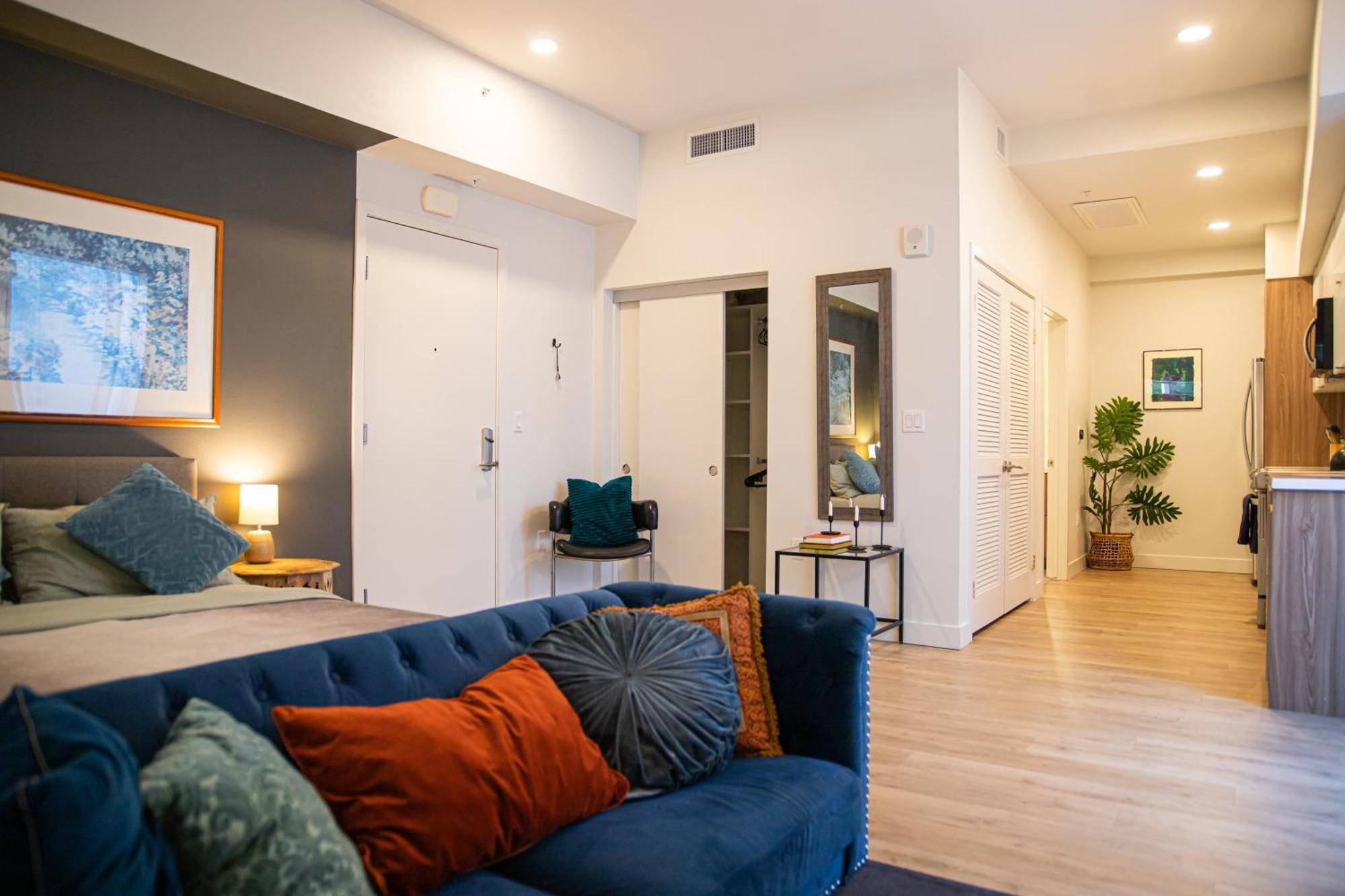 Luxury Apartment In The Prime Hollywood Location 로스앤젤레스 외부 사진